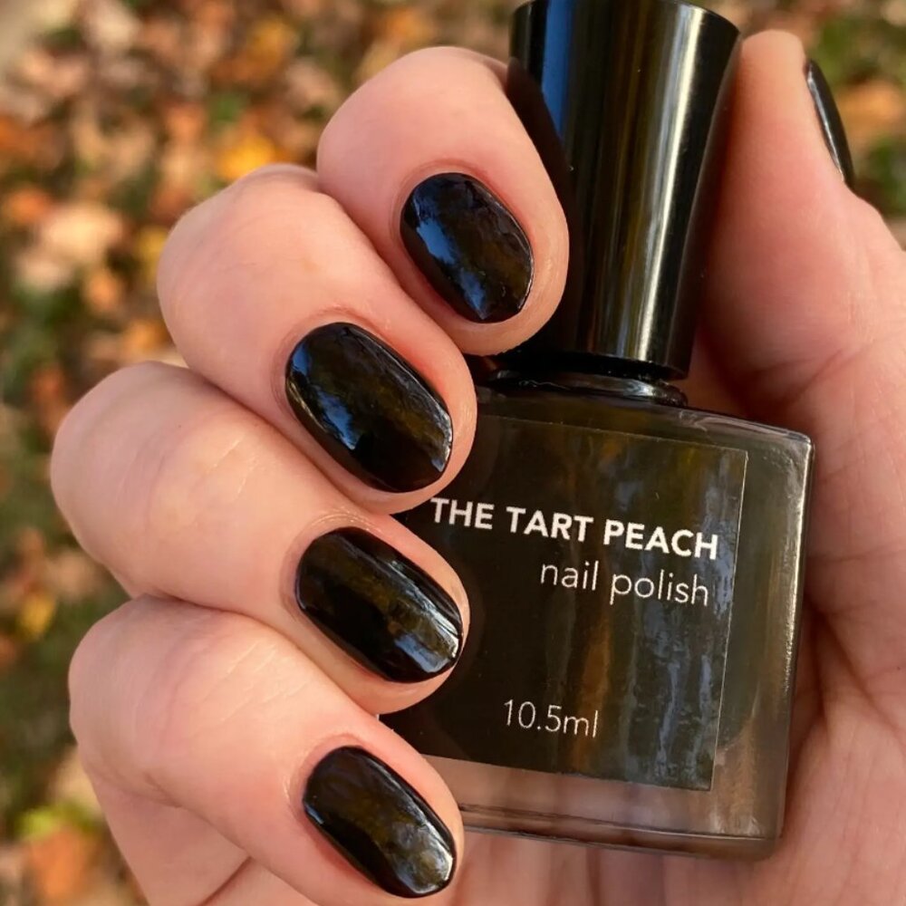 🖤 ‘Beetlejuice’ Vegan Nail Polish – Classic Black